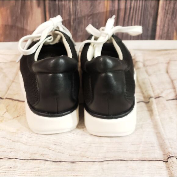 Sarto Leather Sneakers  - Picture 6 of 15